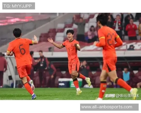 武汉队长引领中国U23男足夺亚军创造历史全城欢庆荣耀时刻